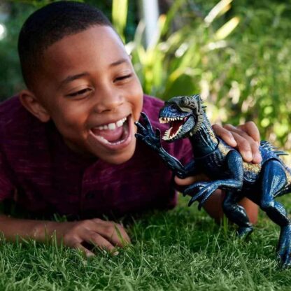 Jurassic World Track 'N Attack Indoraptor Dinosaur Figure - Image 6