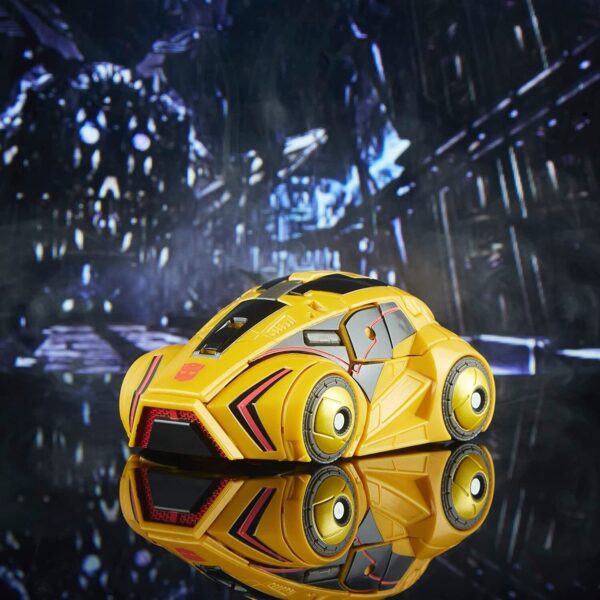 Transformers Toys Studio Series Deluxe Class 01 Gamer Edition Bumblebee Toy - Image 5