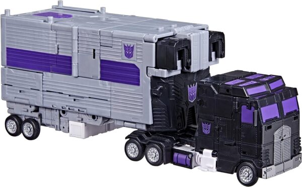 Transformers Generations Legacy Commander Motormaster - Image 8