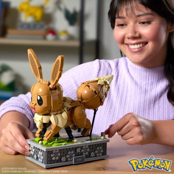 Mega Pokémon Action Figure Building Set Motion Eevee 1366 Pieces Build Toy - Image 3