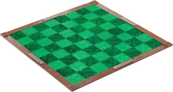 Minecraft Chess Set by The Noble Collection - Image 6