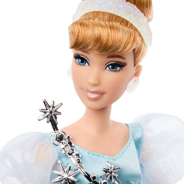 Official Disney Collector Cinderella Doll HLX60 Mattel - Image 3