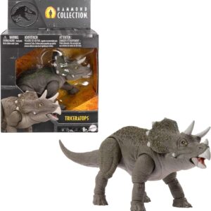 Jurassic World Hammond Collection Juvenile Triceratops action figure