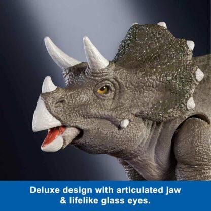 Jurassic World Hammond Collection Juvenile Triceratops action figure - Image 5