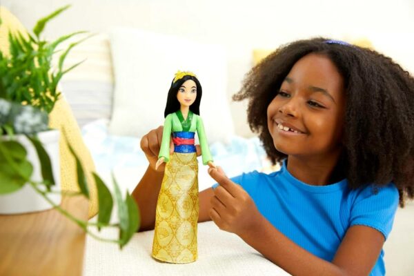 Mattel Disney Princess Dolls, Mulan Posable Fashion Doll - Image 3