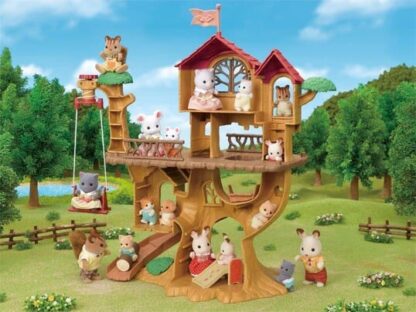 Sylvanian Families Adventure Tree House Giftset Camping Edition - Image 5